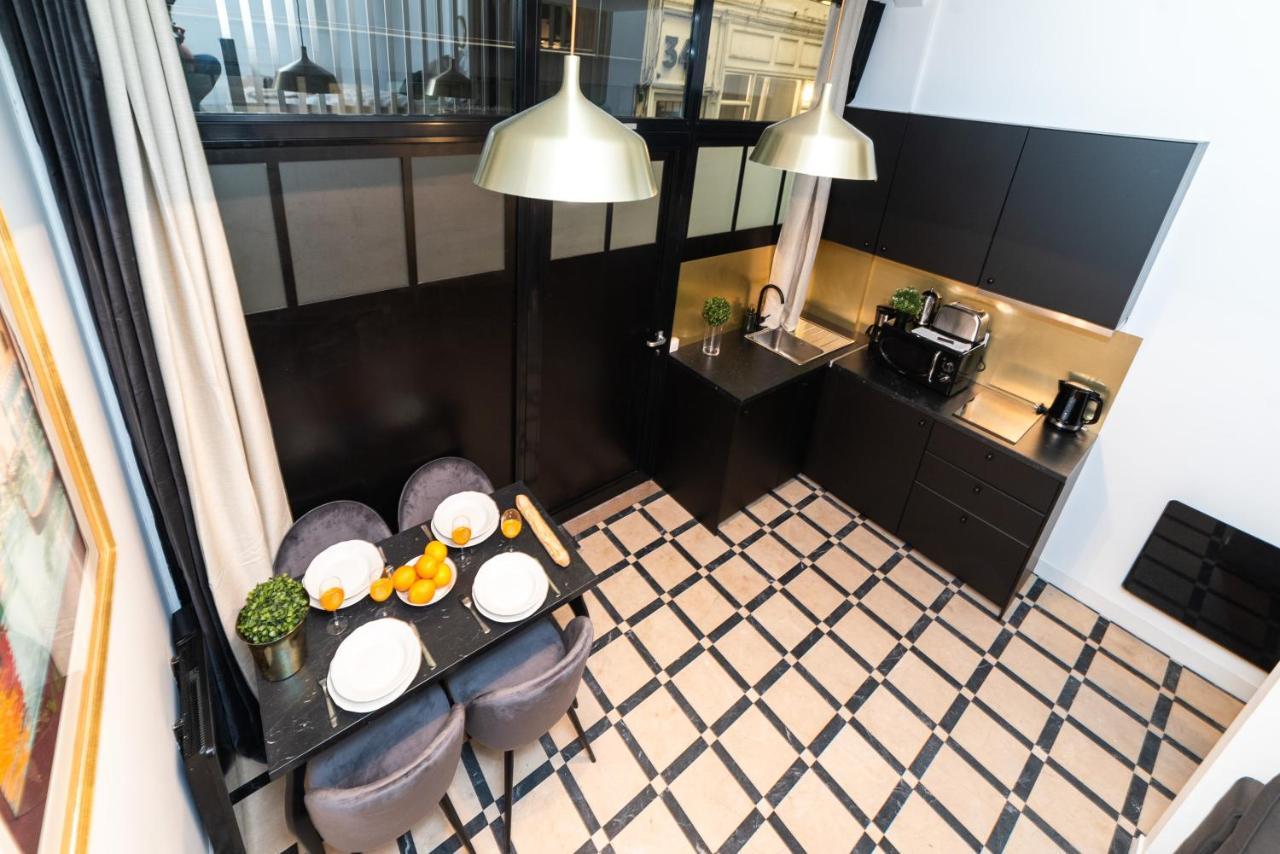 Luxurious Triplex - Marais & Montorgueil Lägenhet Paris Exteriör bild